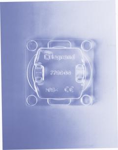 Legrand 775900 Schutzabdeckung für Schalter- und Steckdoseneins. , (transparent)